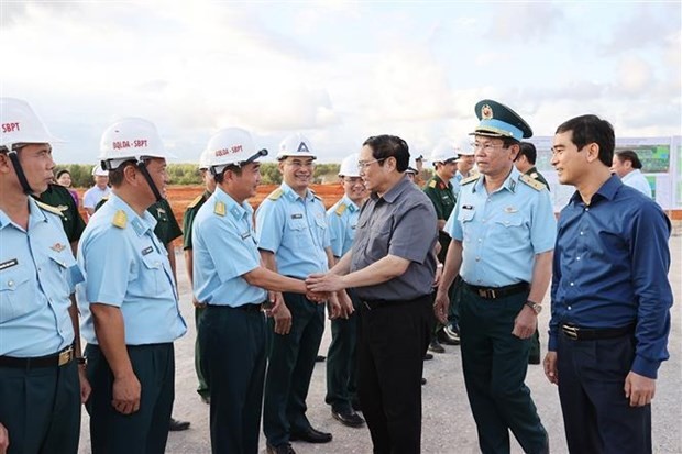 Pm Attends Groundbreaking Ceremony For Son My Ip In Binh Thuan