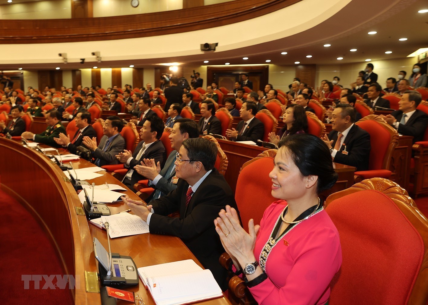 In Pictures First Plenum Of Th Party Central Committee