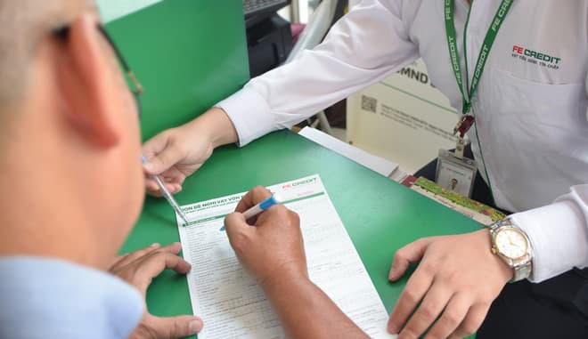  Management of debt collection services: Is there a need for household registration?