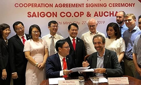 Saigon Co.op acquires Auchan Vietnam