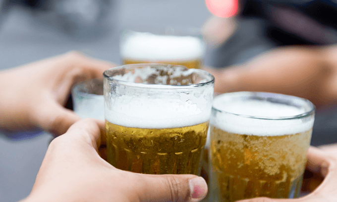 Bars, cafés earn $3.3 bln in revenue