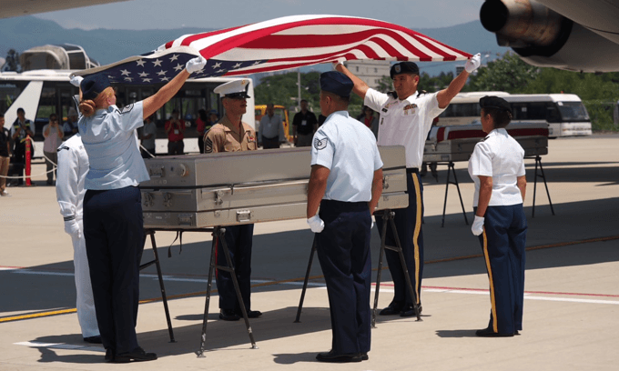 Vietnam returns US soldiers' remains