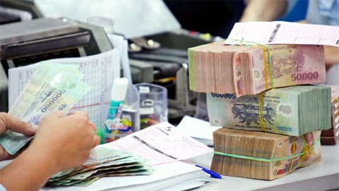 Which agency appraises projects of State capital enterprises?