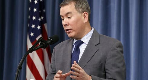 US enhances defense ties with Viet