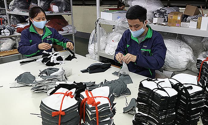 Face mask trade to China soars