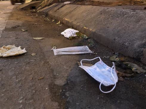 Face mask litterers to be fined