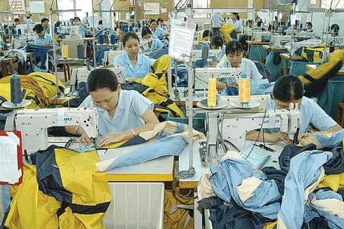Economy growing against the flow