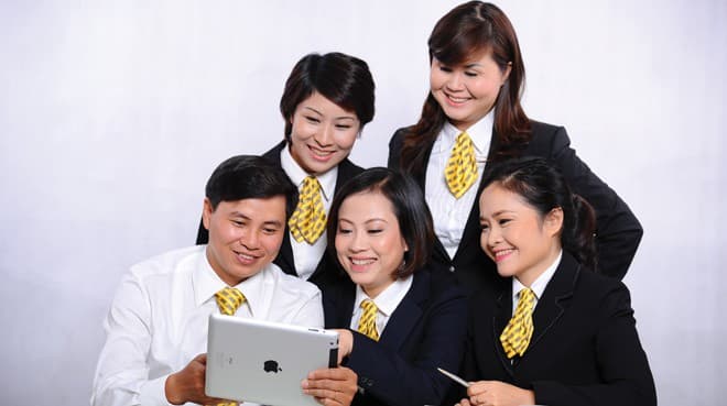 Are distribution enterprises qualified for insurance agents?