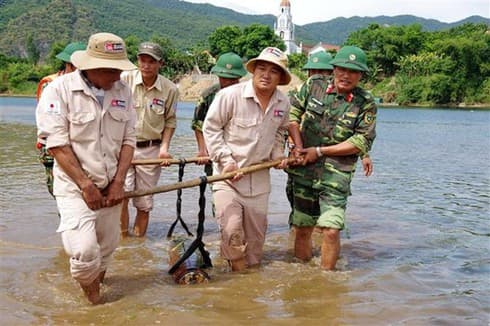 War-time bomb safely disposed