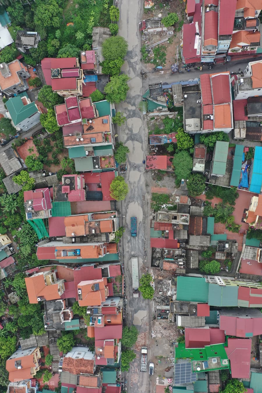 Hanoi road a daily misery