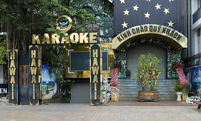 Da Nang to reopen bars, dance clubs