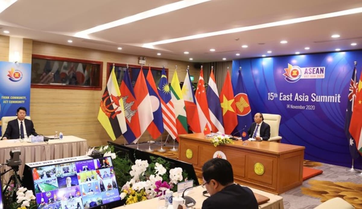 PM chairs 15th East Asia Summit