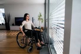 Having a labor accident, paralyzed legs, what are the benefits?