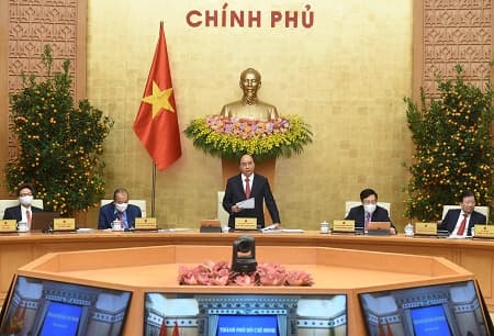 PM Phuc chairs cabinet meeting
