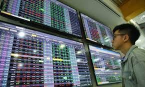 Stock market valuation ‘attractive