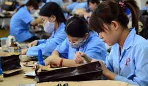 Proposal to amend the policy to limit the dismissal of workers over 35 years old