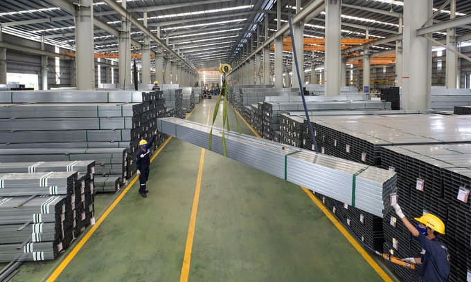Steel exports surge 127 pct