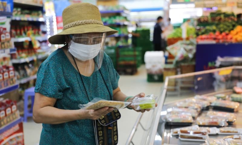 GDP contracts by 6.17 pct in Q3