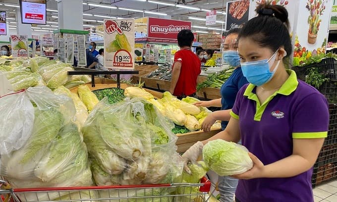 HCMC supermarkets to reopen Friday