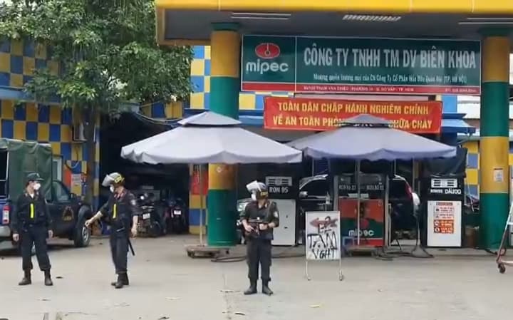 FROM THE ARREST OF THE OWNER OF A PETROLEUM COMPANY IN HO CHI MINH CITY: HOW MANY YEARS IN PRISON FOR PRODUCING AND TRADING IN FAKE GASOLINE?