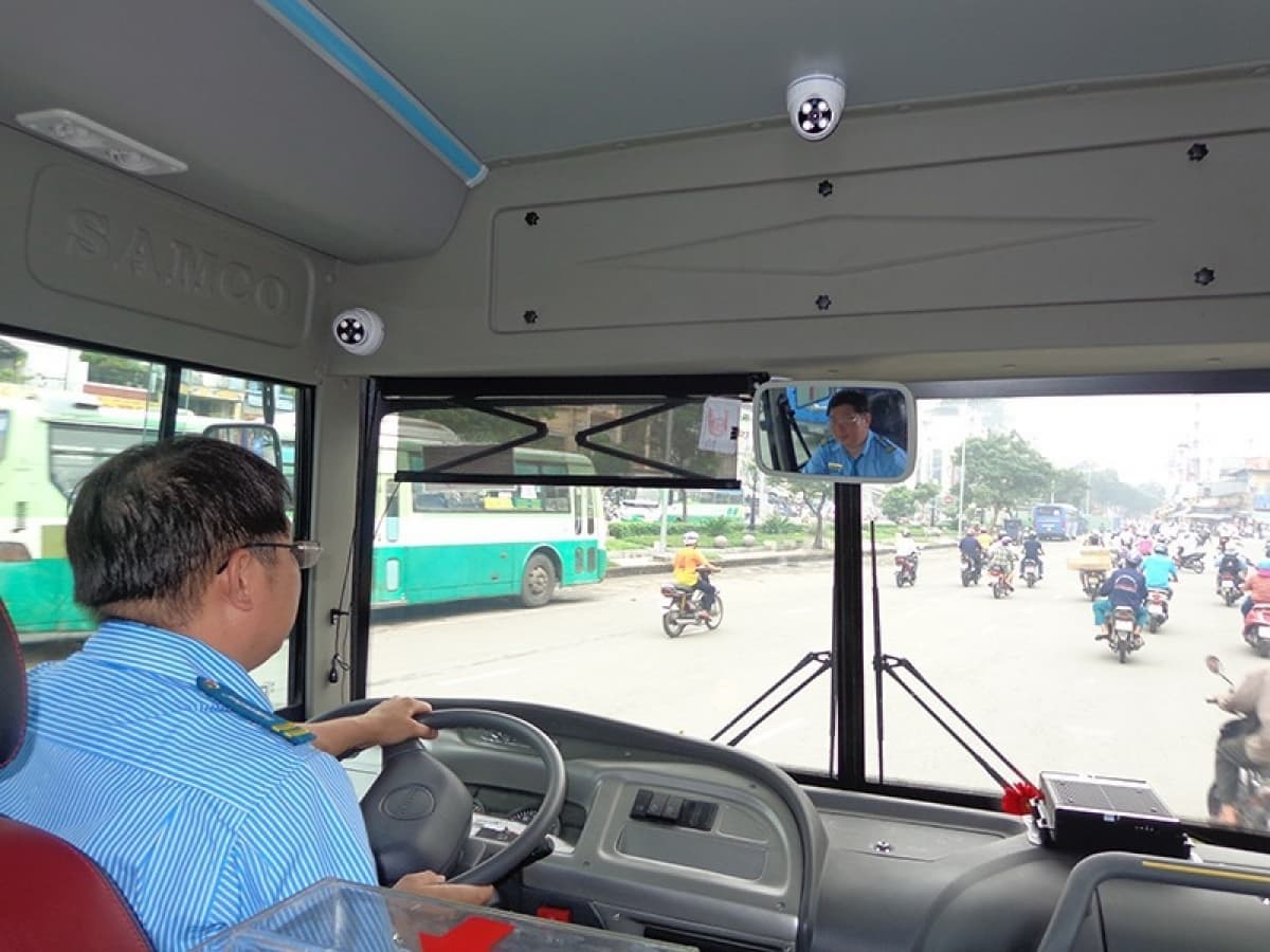 FROM 2022, HOW WILL TRANSPORT BUSINESS VEHICLES WITHOUT SURVEILLANCE CAMERA BE PENALIZED?