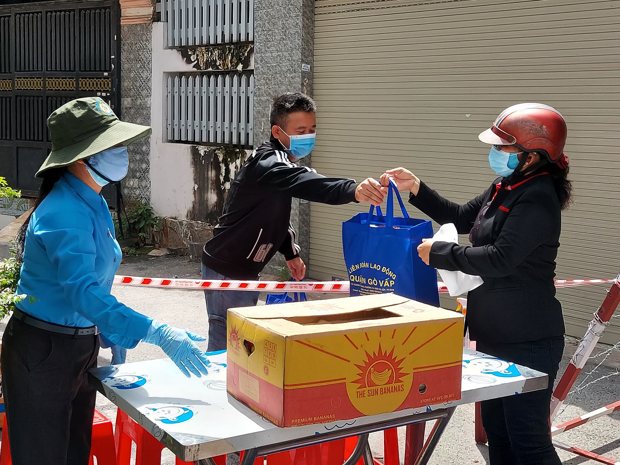 How long will it take to receive money after registering for a support package due to Covid-19?