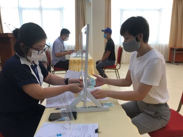 Which workers receive housing support?