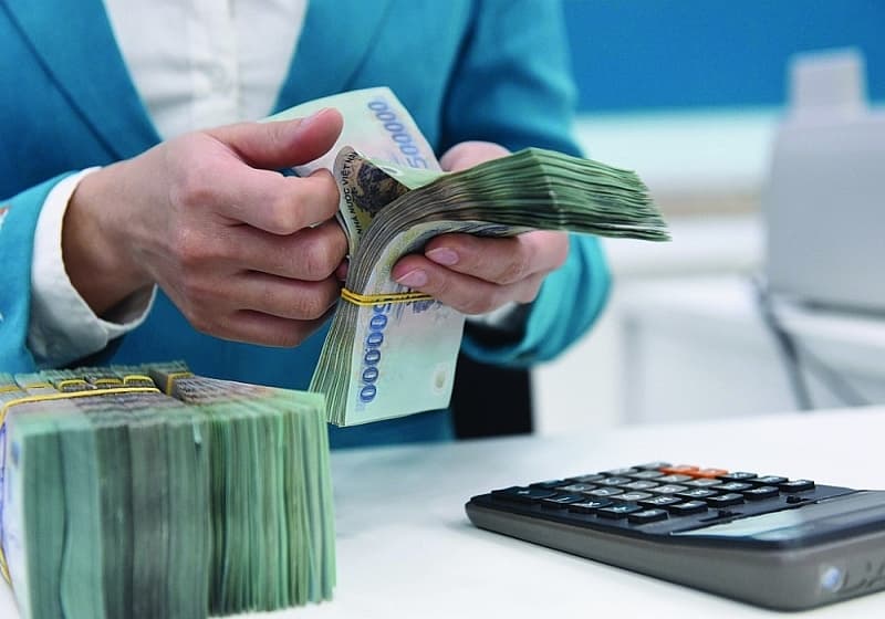 Strongly adjusting credit flow