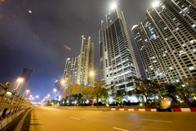 FDI Flows Strongly into Real Estate