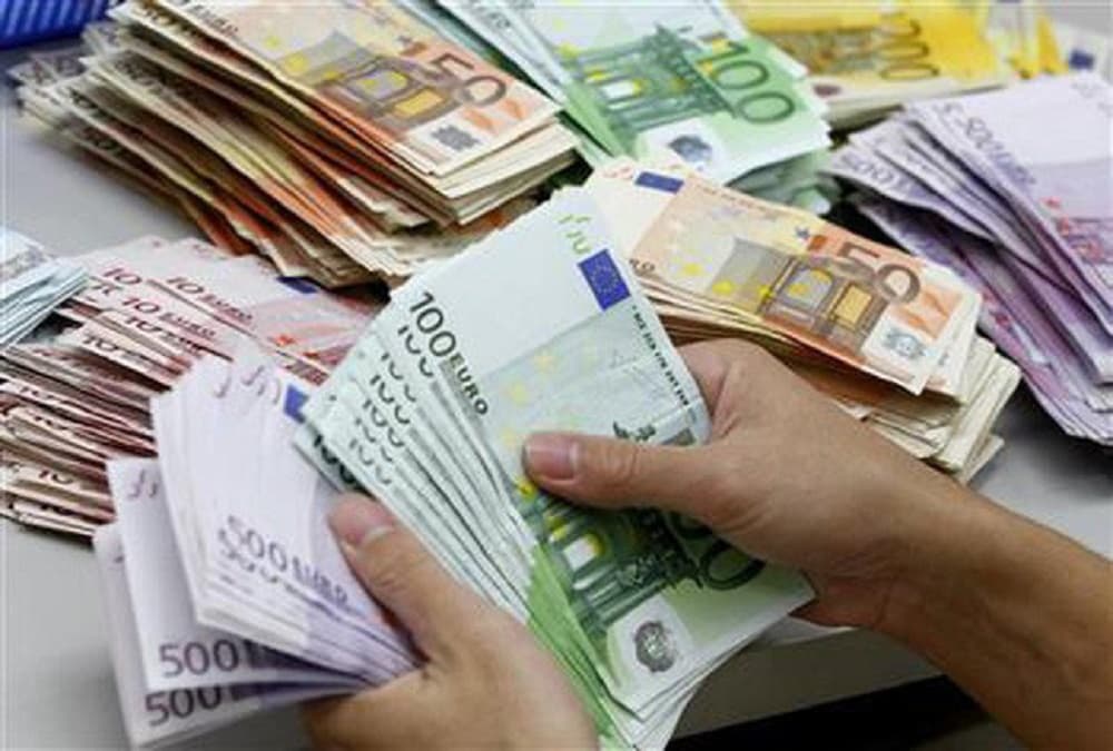 More vulnerability for euro