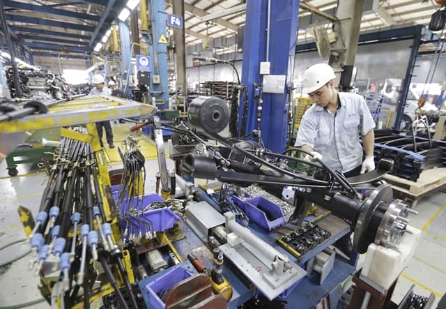 Cars in Việt Nam not coming cheap