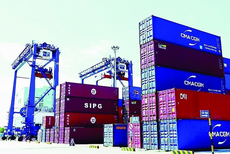 Exports face many difficulties