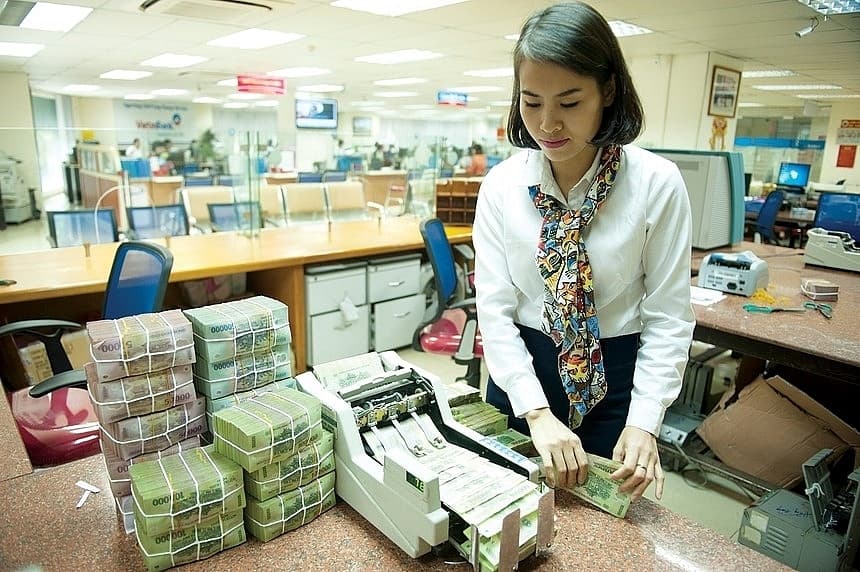 Banks rapidly push capital "buffer"