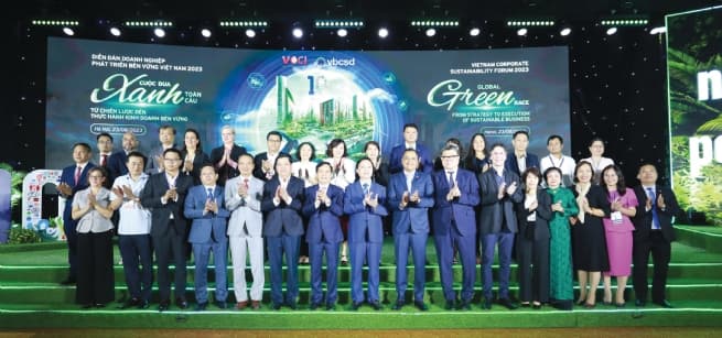 Businesses Speed up “Green Race”