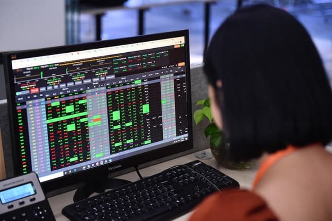 Stock investment for the long run