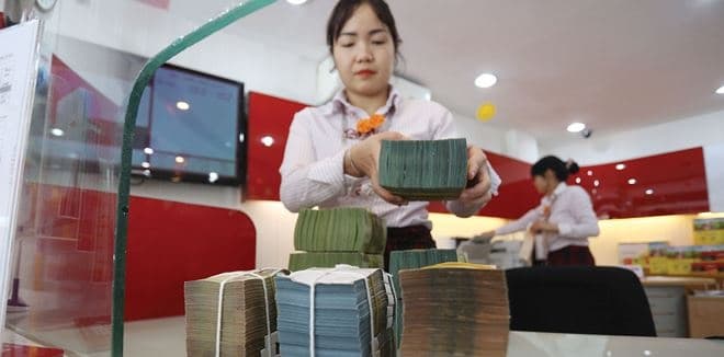 Banks containing threats of bad debt