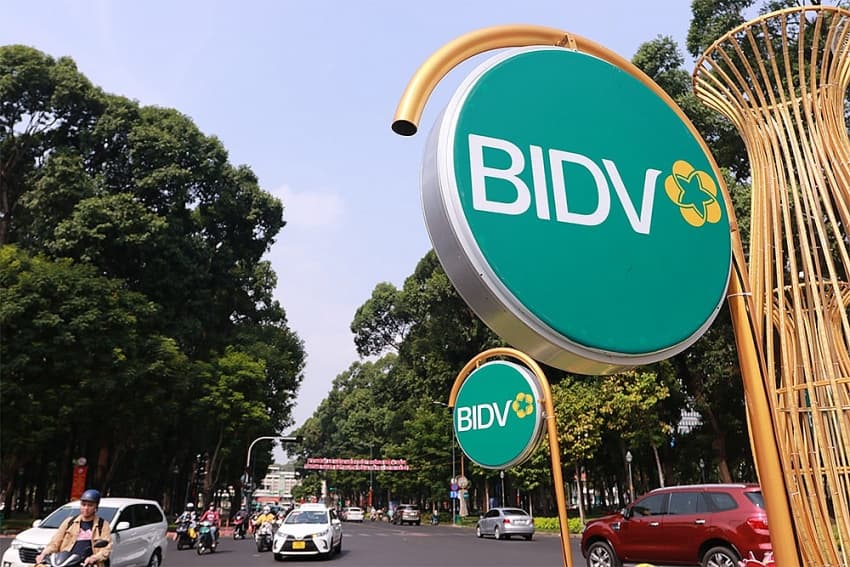 Banks eye charter increase