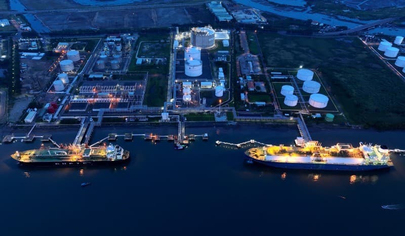 Gas industry adapting to new trends