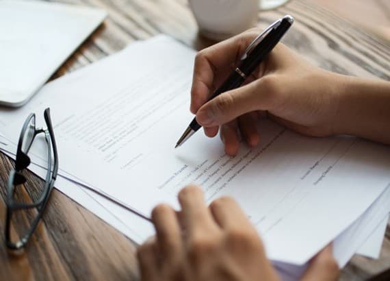 What includes in the payment profile of a public investment project?