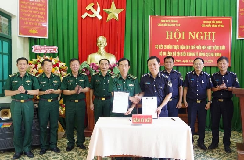 Ky Ha Port Customs and Border Guards review 5 years of implementing coordination regulations