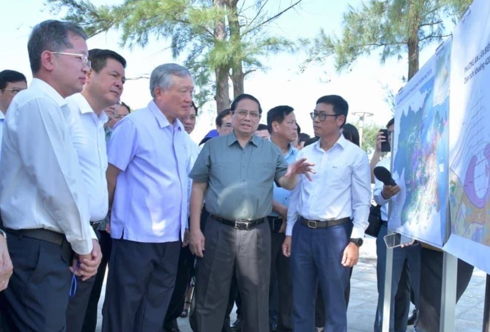 PM inspects projects in Da Nang city