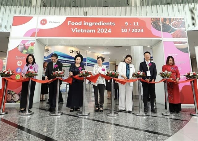 F&B ingredients expo begins