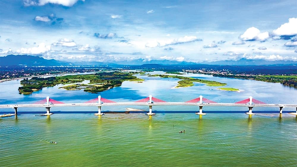 Quang Ngai strategises its future