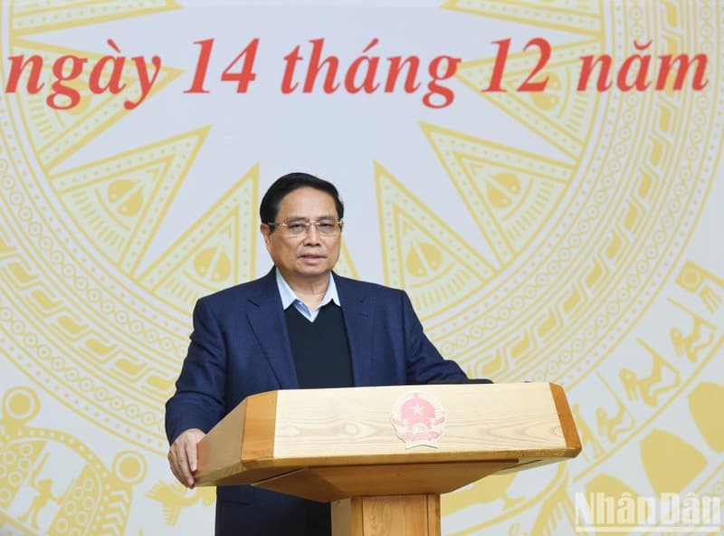 Incentive mechanisms needed for semiconductor industry: PM