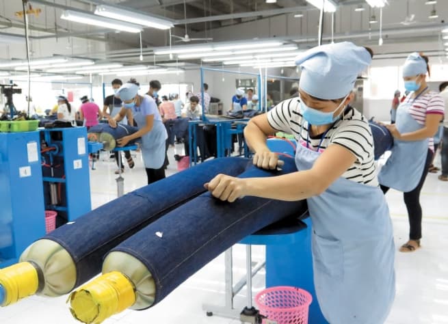 Vietnam's Exports Bright Spot of 2024