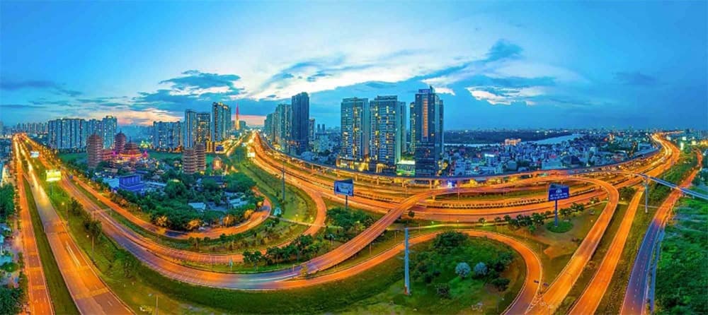 Dubai eyes Vietnam with interest