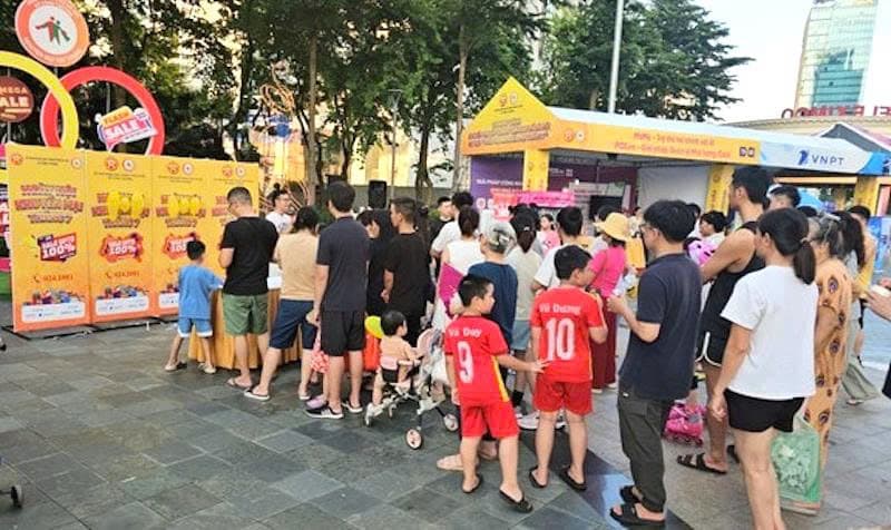 Shoppers enthuse about Hanoi’s fair 