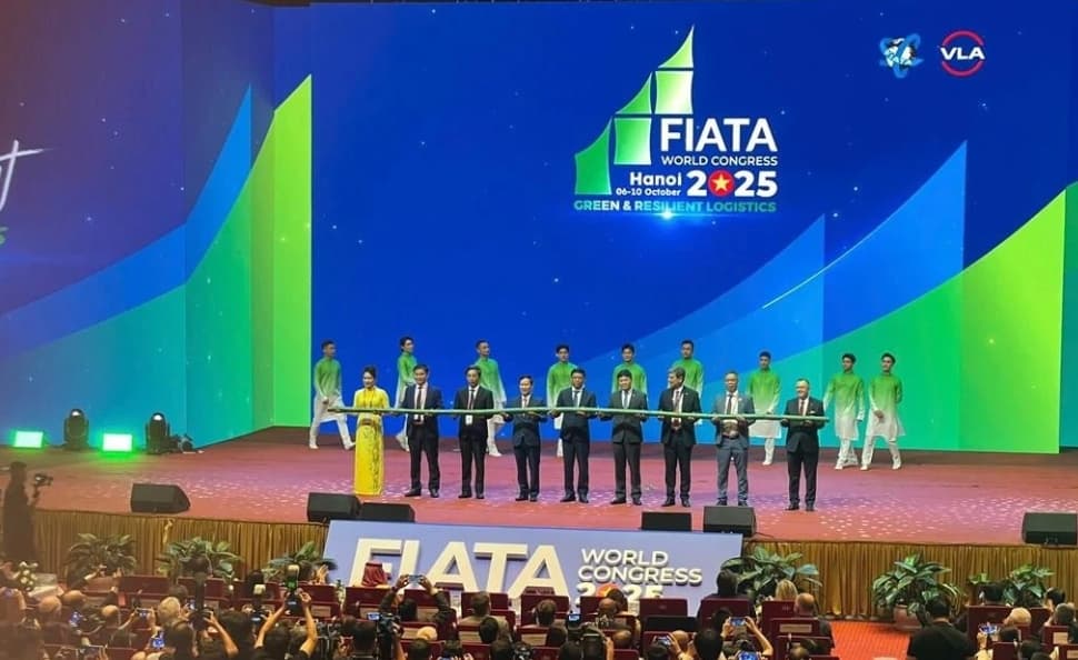 Viet Nam hosts 2025 FIATA World Congress, highlighting green, resilient logistics