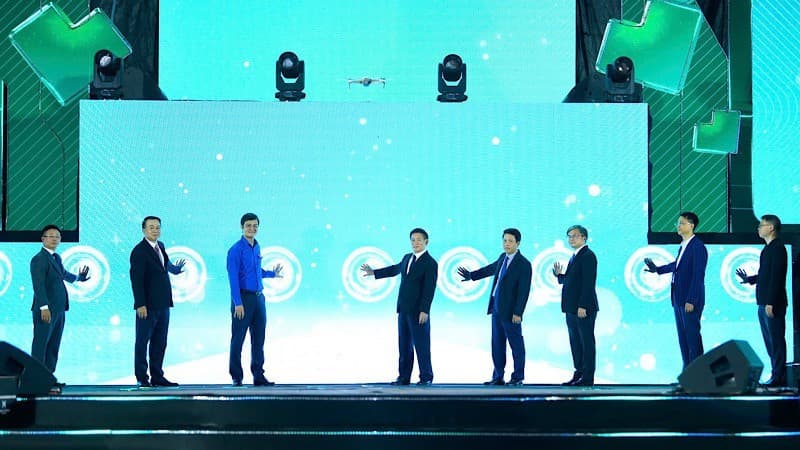 Song Festival “One touch – a million trusts” opens in Ha Noi