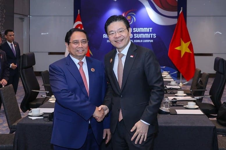 Vietnamese, Singaporean PMs Convene Second Annual Meeting in Kuala Lumpur